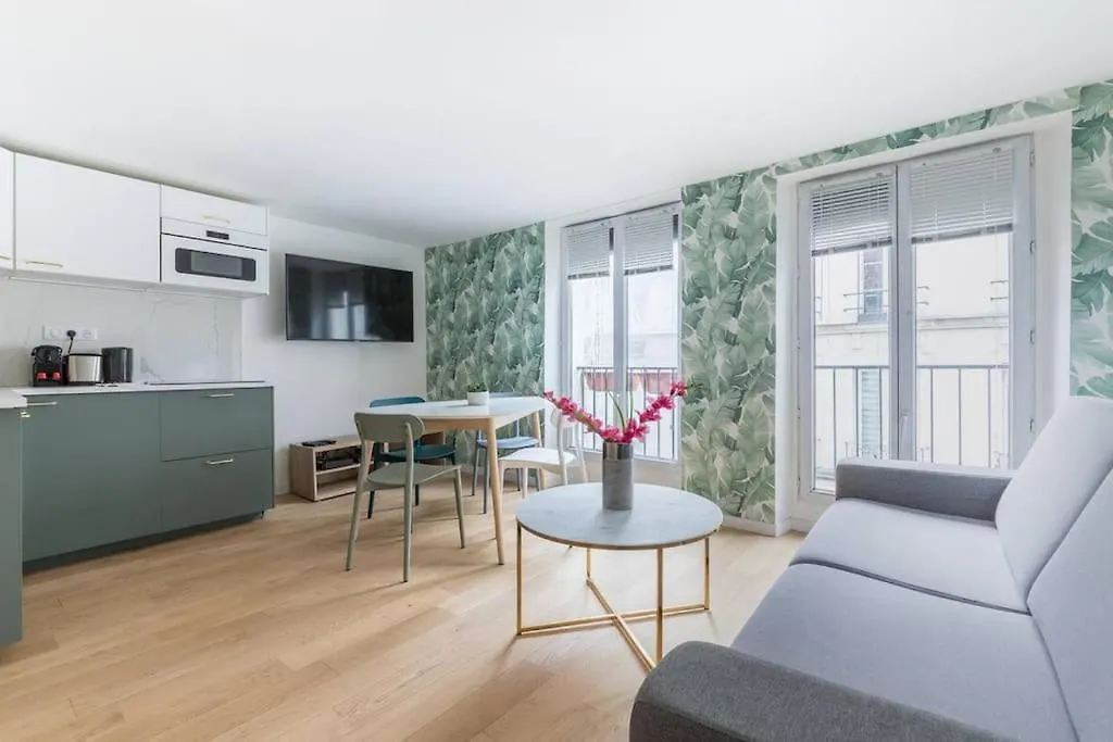 Grands Boulevards 42 : Appartement Cosy 1Br-4P Parijs Frankrijk